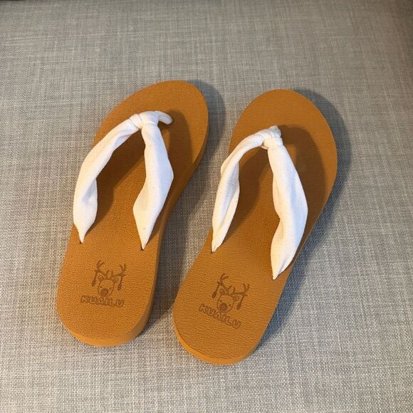 Kuailu Women's Tan and White Sandals - Picture 1 of 1